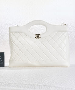 CHANEL 31 - SMALL - WHITE - LAMBSKIN - GOLD CHAMPAGNE