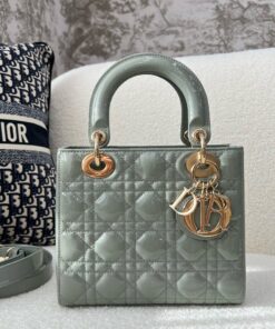 DIOR LADY – SMALL – STONE GREY – PATENT CANNAGE CALFSKIN – GOLD