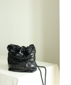 CHANEL 22 - MINI - SO BLACK - SHINY CALFSKIN - SO BLACK