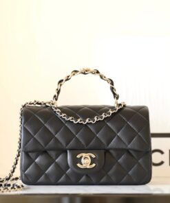 CHANEL TOP HANDLE – BLACK – LAMBSKIN – GOLD CHAMPAGNE