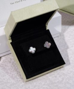 VAN CLEEF EARRINGS
