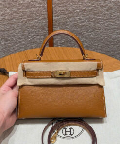 HERMES KELLY – MINI – GOLD  – CHEVRE – GHW