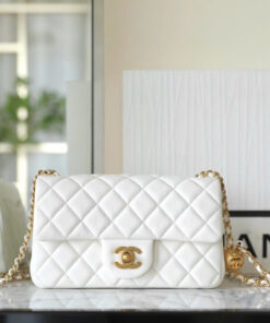 CHANEL FLAP BAG WITH CHAIN - SMALL - WHITE - LAMBSKIN - GOLD