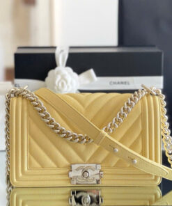 CHANEL BOY – MEDIUM – YELLOW – CAVIAR – GOLD CHAMPAGNE