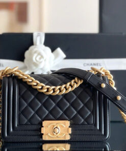 CHANEL BOY – SMALL – BLACK – CAVIAR – GOLD