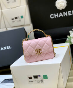 CHANEL KELLY HANDLE – MINI – LIGHT PINK – LAMBSKIN – GOLD CHAMPAGNE