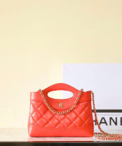 CHANEL 31 – MINI – RED – SHINY CALFSKIN – GOLD CHAMPAGNE