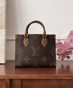 LV ONTHEGO - PM - BROWN - MONOGRAM CANVAS - GOLD