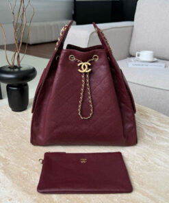 CHANEL 25 – MEDIUM – BURGUNDY – CAVIAR – GOLD