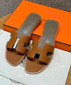 HERMES ORAN SANDALS – GOLD – EPSOM