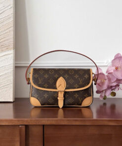LV DIANE - BROWN - MONOGRAM CANVAS - GOLD