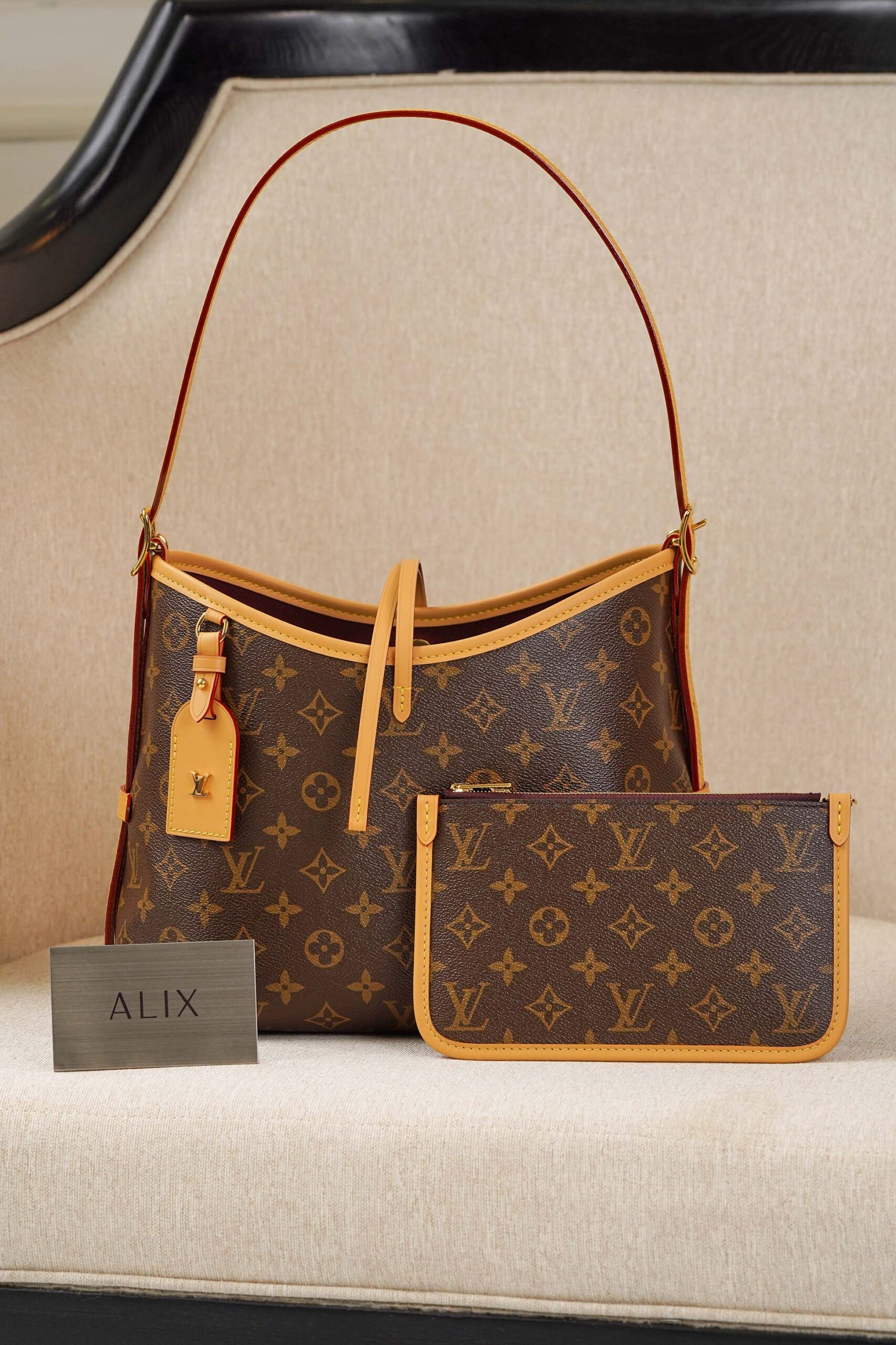 LV CARRY ALL – PM – BROWN – MONOGRAM CANVAS – GOLD