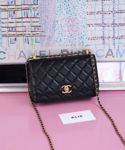 CHANEL WOC – BLACK – LAMBSKIN – GOLD