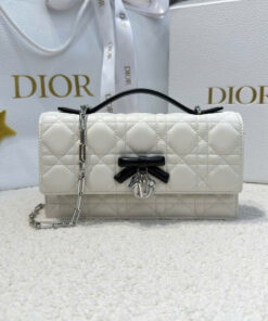 DIOR MISS MINI BAG – WHITE – LAMBSKIN – SILVER
