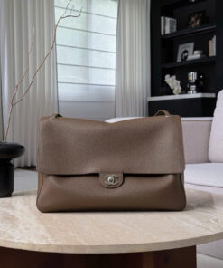 CHANEL MAXI FLAP BAG - LARGE - BROWN - GRAINED CALFSKIN - SILVER
