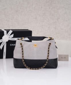 CHANEL 25A HOBO – BLACK & GRAY – SUEDE CALFSKIN & SHINY LAMBSKIN – GOLD