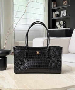 CHANEL 26S SHOPPING BAG - SMALL - BLACK - CROCODILE EMBOSSED CALFSKIN - GOLD