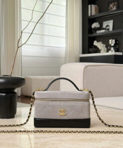 CHANEL VANITY HANDLE 26S - GRAY & BLACK – SUEDE CALFSKIN & SHINY LAMBSKIN – GOLD