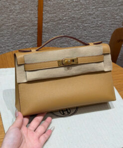 HERMES KELLY POCHETTE – BISCUIT – SWIFT– GHW