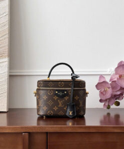 LV VANITY CHAIN POUCH – PM – BROWN – MONOGRAM CANVAS – GOLD