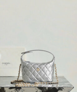 CHANEL 25C HOBO CLUTCHES WITH CHAIN – METALIC SILVER – GRAINED CALFSKIN – GOLD