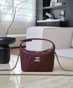 CHANEL 25C HOBO CLUTCHES WITH CHAIN – BURGUNDY – CAVIAR – SILVER