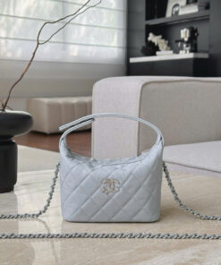 CHANEL 25C HOBO CLUTCHES WITH CHAIN – LIGHT BLUE – CAVIAR – SILVER