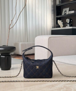 CHANEL 25C HOBO CLUTCHES WITH CHAIN – DARK BLUE – DENIM – GOLD