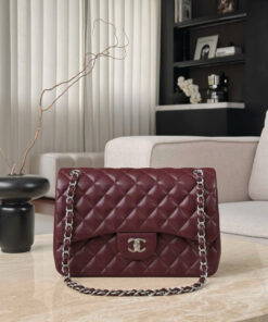 CHANEL CLASSIC – 30 – BURGUNDY – CAVIAR – SILVER