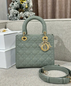 DIOR LADY – MEDIUM – STONE GRAY – PATENT CANNAGE CALFSKIN – GOLD