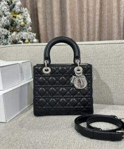 DIOR LADY – MEDIUM – BLACK – LAMBSKIN – SILVER