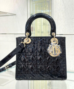 DIOR LADY – MEDIUM – BLACK – PATENT CANNAGE CALFSKIN – GOLD