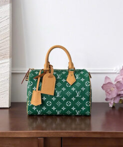LV SPEEDY BANDOULIÈRE – 25 – GREEN – MONOGRAM CANVAS – GOLD