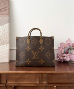 LV ONTHEGO – GM – BROWN – MONOGRAM CANVAS – GOLD